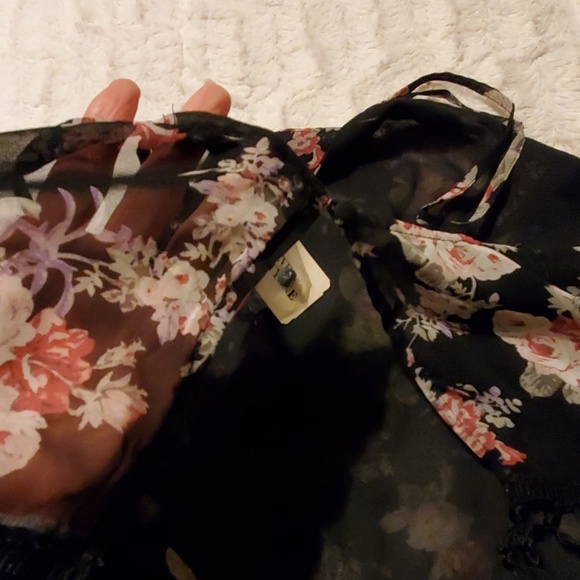 NWT Forever 21 sheer top - Picture 6 of 7